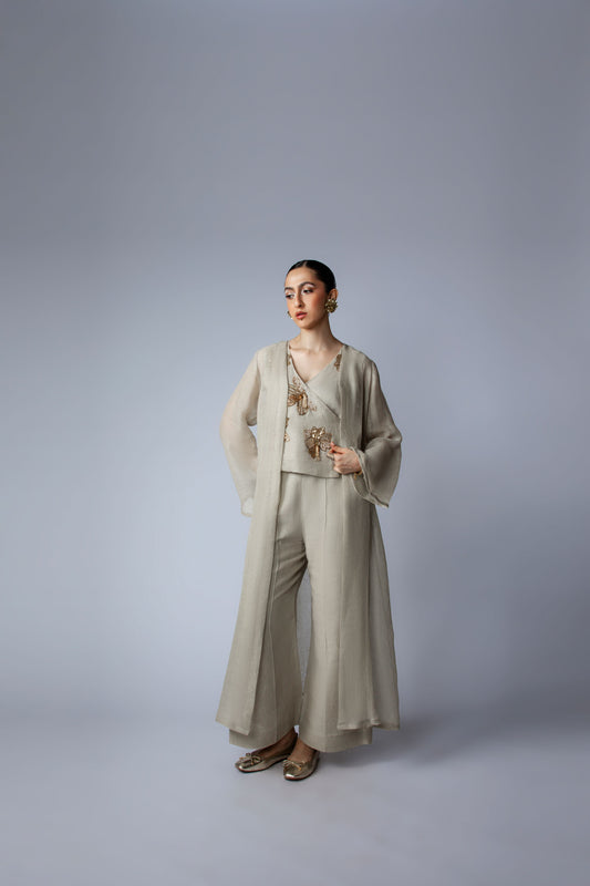 CHILLUMINATED W Shrug Set - Beige